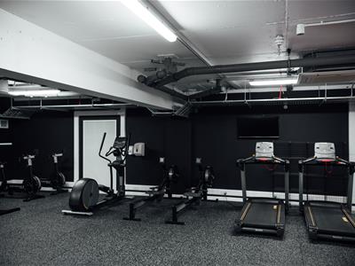 Picture 4